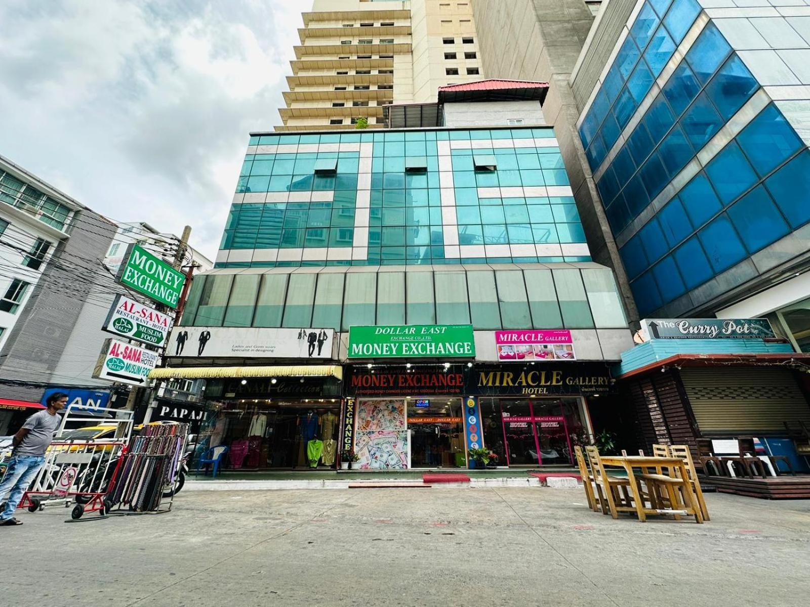Miracle Gallery Hotel Makkasan Luaran gambar