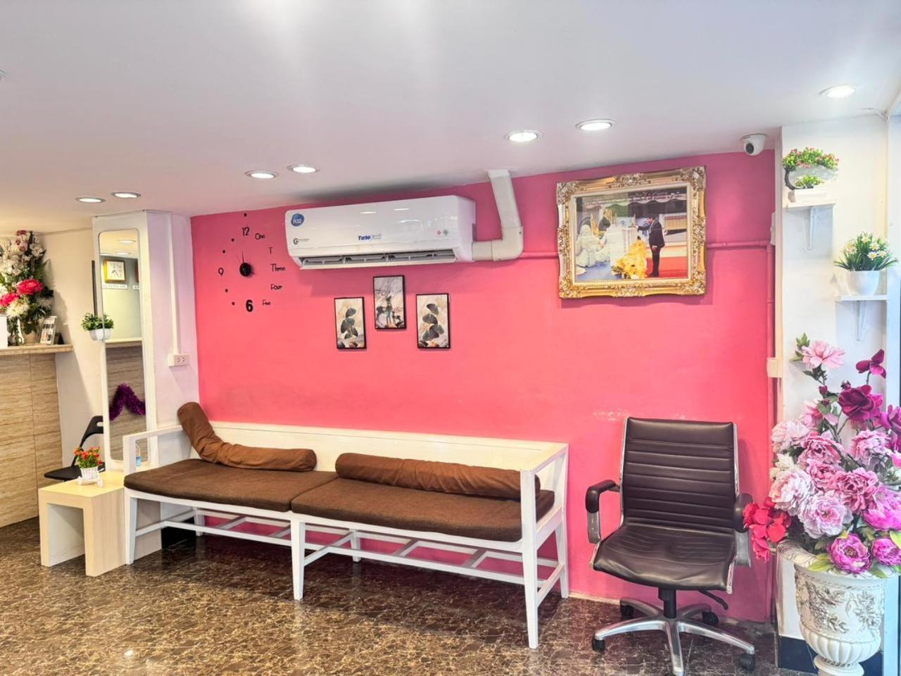 Miracle Gallery Hotel Makkasan Luaran gambar