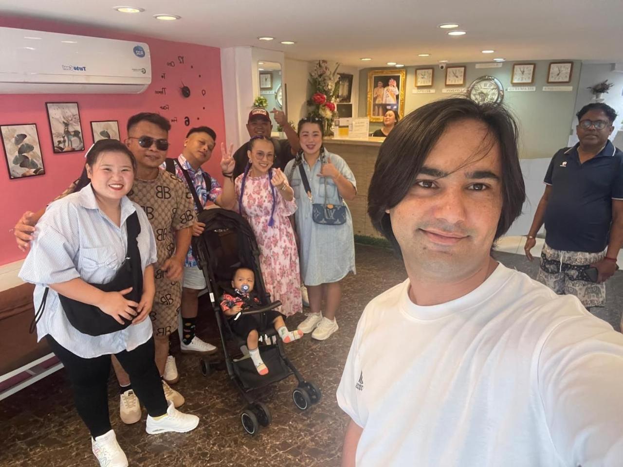 Miracle Gallery Hotel Makkasan Luaran gambar